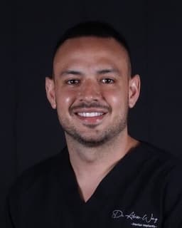 Dr. Adrián Wong, Implant Specialist
